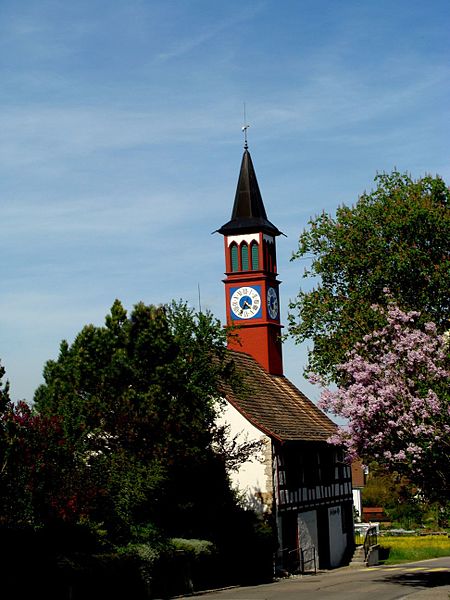 File:Türmlischulhaus geputzt - panoramio.jpg