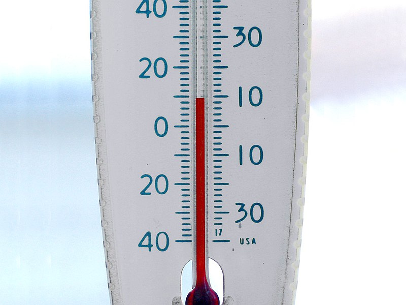 File:Thermometer - by Don.jpg