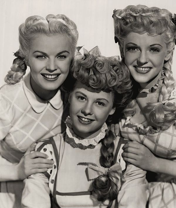 L-R: June Haver, Vera-Ellen, and Vivian Blaine in Three Little Girls in Blue (1946)