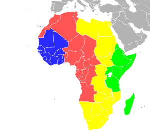 Mapa da África indicando os países por fuso horário.