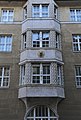 Trautenwolfstraße 7; Mietshaus, viergeschossiger putzgegliederter Warmdachbau in Jugendstilformen mit turmartig erhöhtem polygonalem Erker und Putzdekor, Anfang 20. Jh. This is a picture of the Bavarian Baudenkmal (cultural heritage monument) with the ID D-1-62-000-6960 (Wikidata)