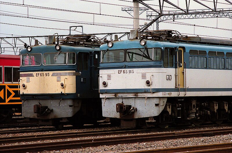 File:Umekoji Rolling Stock Yard -1996-01.jpg