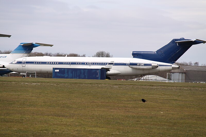 File:VP-CMO Boeing 727WL Private (8651973264).jpg