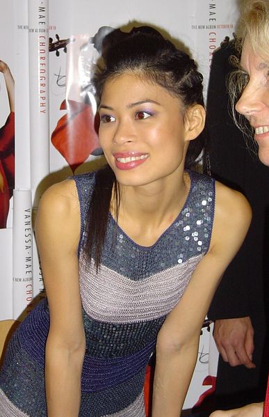 Vanessa-Mae in 2004