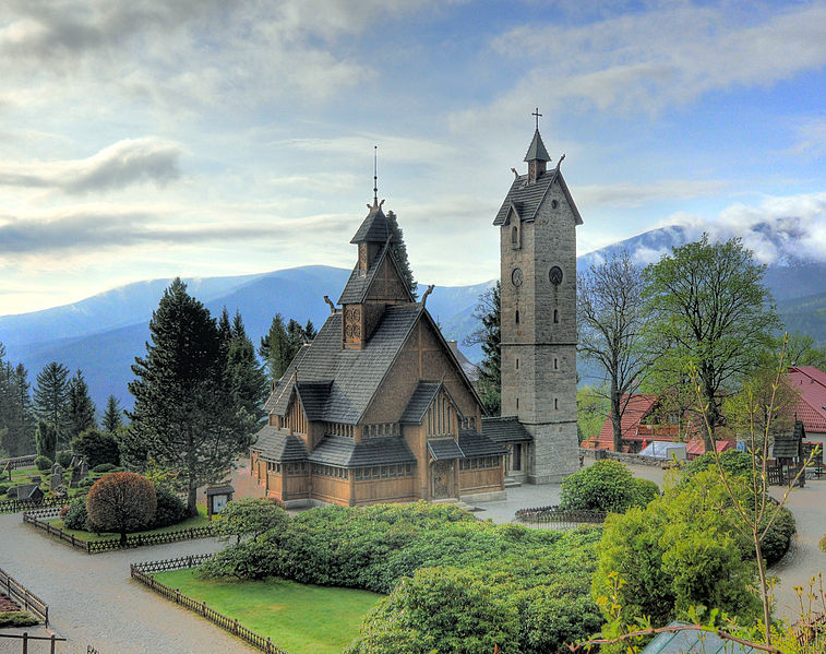 File:Vang stave church HDR.jpg