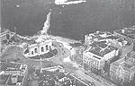 Aerial view of the Plaza de la Independencia and the Puerta de Alcalá, with the Palacio del Marqués de Portugalete bottom right. Photo: Juanjo for Urbanity (late-19th c.).