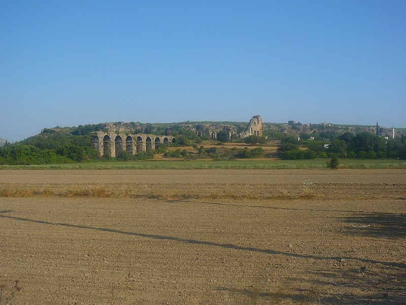 File:View on the Ruined Aqueduct near Aspendos - panoramio.jpg