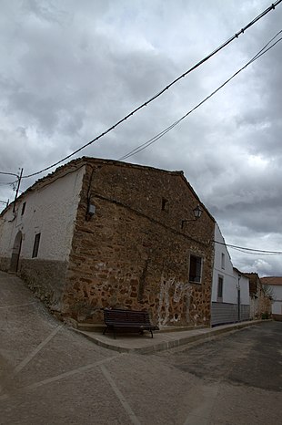 Vista de la calle Fuente (Fontanarejo).jpg