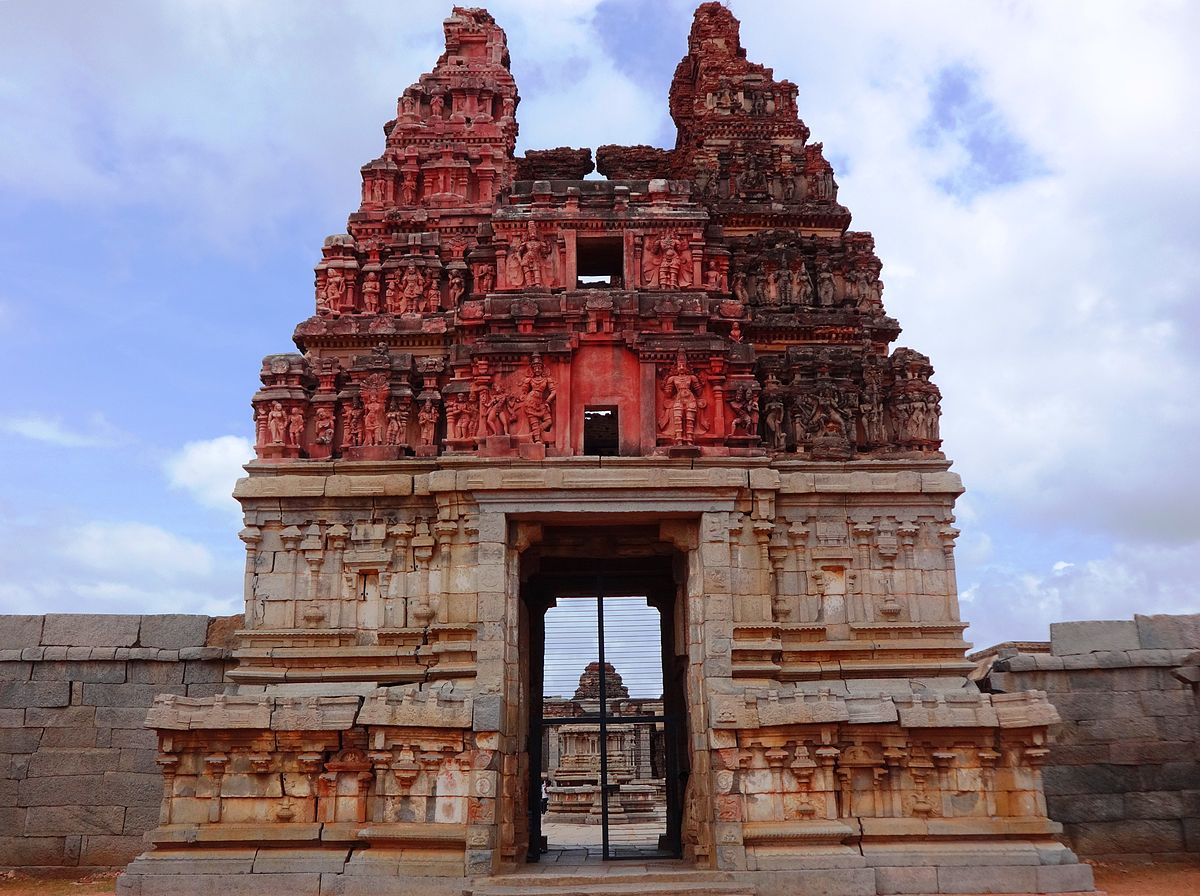 Ворота храма Варанаси. Форт Рамнагар. Рамнагар Индия. Храм Виттала.