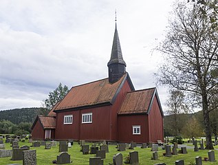 Vuku kirke 2017.jpg