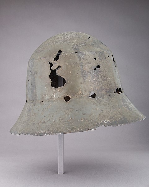 File:War Hat MET 04.3.234 006june2015.jpg