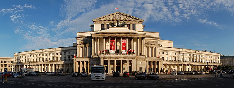 File:Warszawa Teatr Wielki 2009.jpg