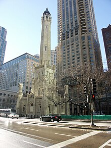 The Chicago Water Tower, one of the few surviving buildings after the Great Chicago Fire of 1871. Water Tower - Chicago Nov 2004.jpg