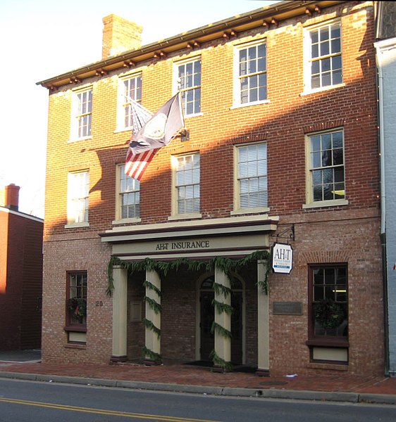 File:Wheat Building-Leesburg VA.jpg