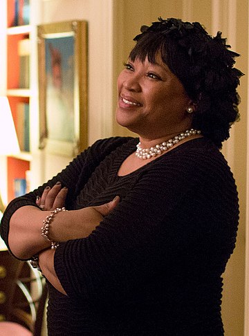 File:Zindzi Mandela (cropped).jpg