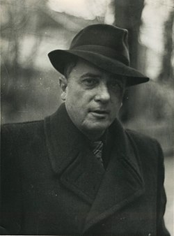 Володимир Сосюра у 1950-ті.jpg