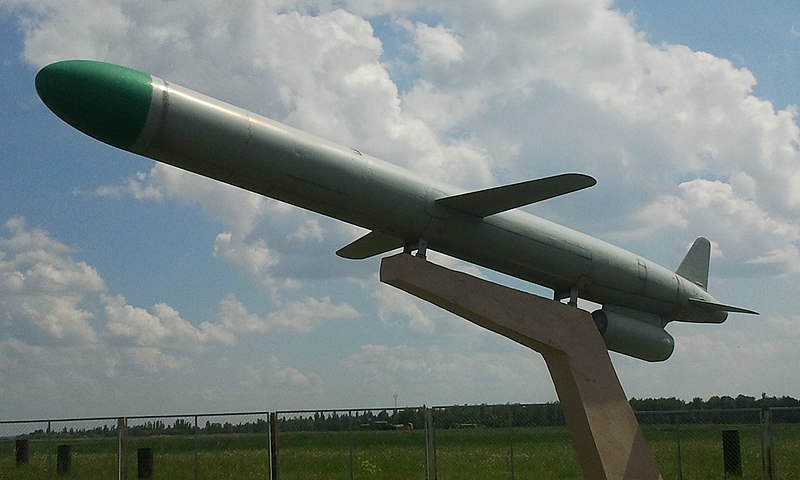 File:Ракета Х-55 в музее Харьковского Авиационного Завода (cropped).jpg