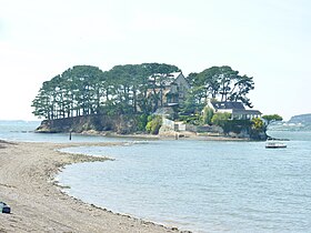 Die Insel Arun (in der "Rivière du Faou", aber Gemeinde Rosnoën)