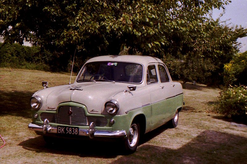 File:1956 Mk1 Ford Zephyr (8372350436).jpg