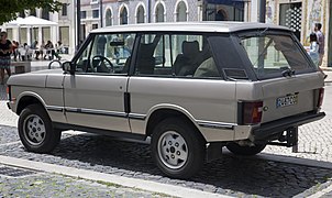 1993 Range Rover three-door in Lisbon (rear left).jpg