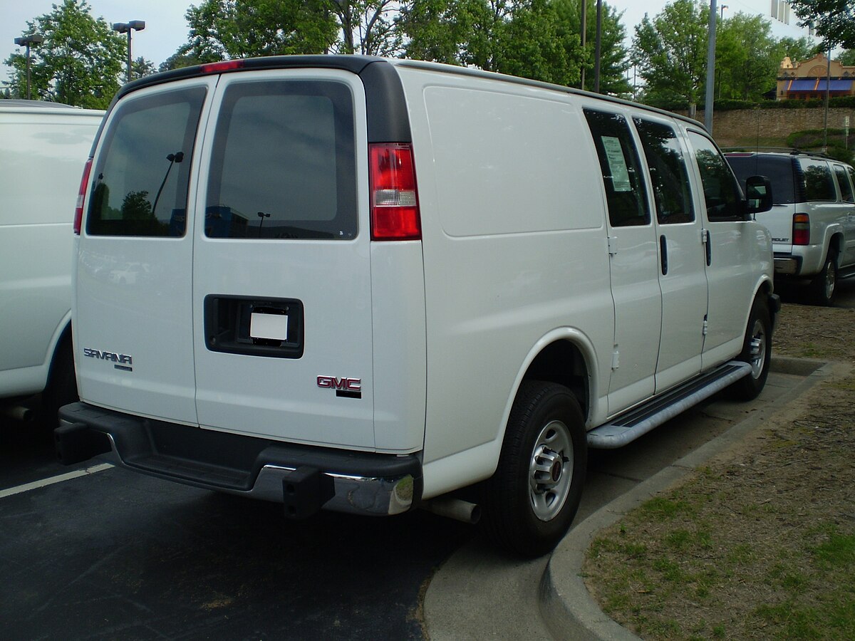 GMC Savana 2500 van