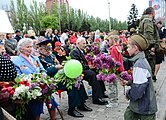 Русский: День Победы в Донецке