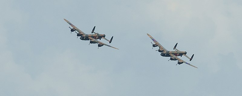 File:Airborne Eastbourne International Airshow (14925041931).jpg