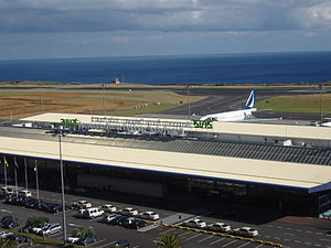 Flughafen Ponta Delgada: Flughafen in Portugal