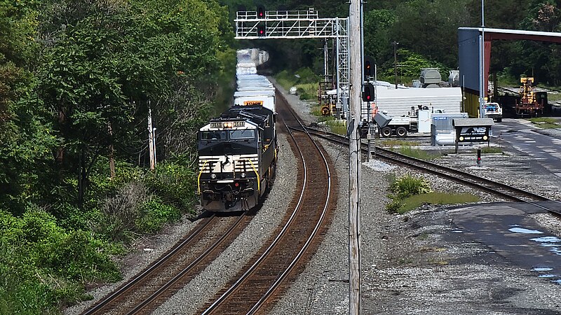 File:Altoona Railroaders Memorial Museum 130.jpg