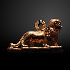 Tutu golden amulet-E 3882