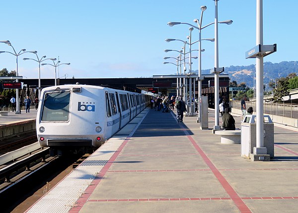 An Antioch-bound train at the station