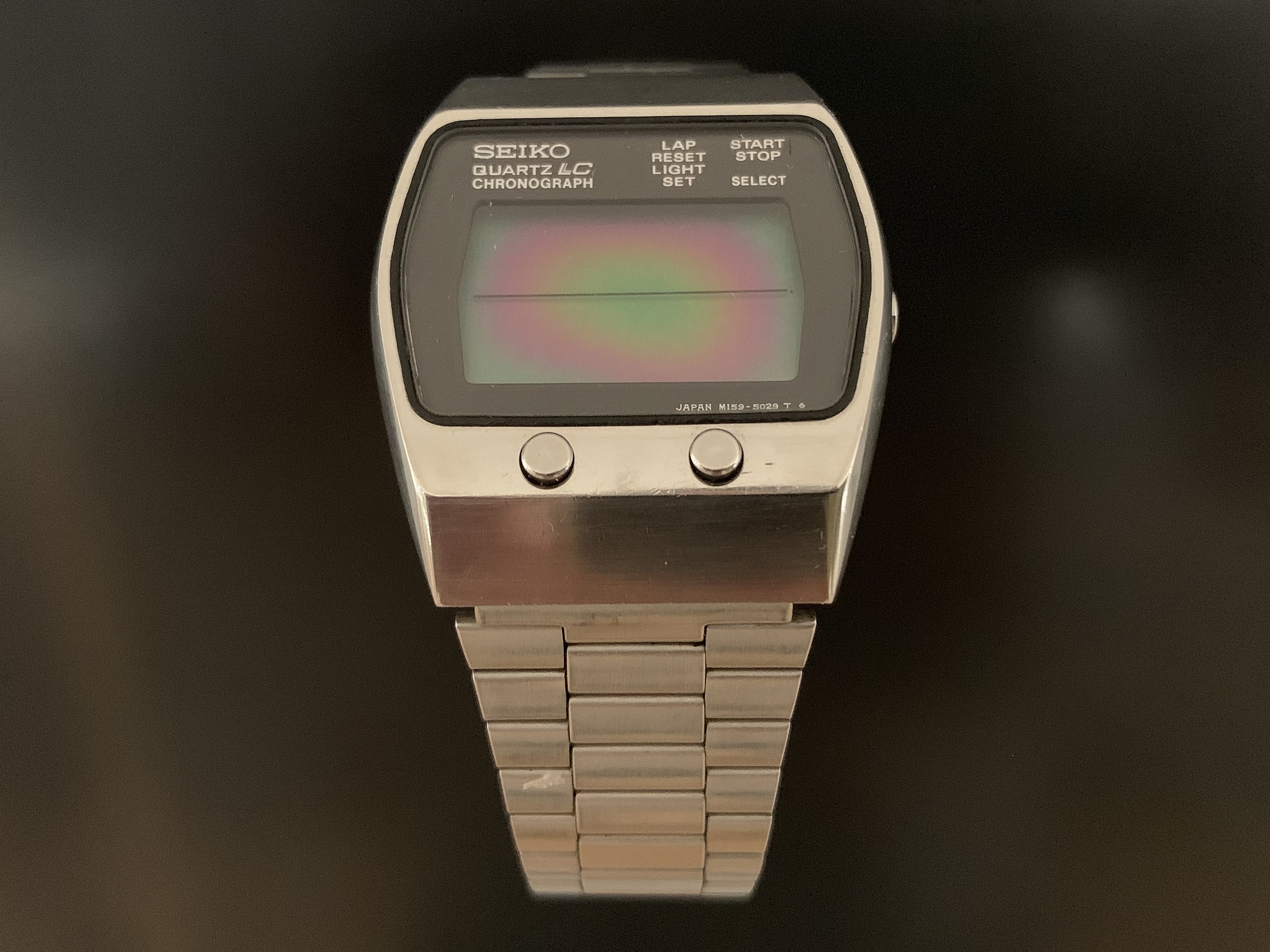 File:Apple Museum (Prague) la montre de Steve Jobs (Seiko 1977 Chronograph  Vintage LCD M159-5028 Stainless Steel).jpg - Wikimedia Commons