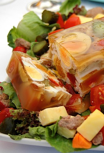 An aspic with chicken and eggs
