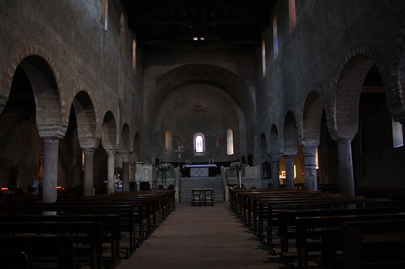 File:Basilica di Agliate, interno.JPG