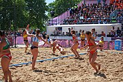 Deutsch: Beachhandball bei den Olympischen Jugendspielen 2018 in Buenos Aires; Tag 7, 13. Oktober 2018; Mädchen, Halbfinale – Ungarn-Argentinien 1:2 English: Beach handball at the 2018 Summer Youth Olympics in Buenos Aires at 13 October 2018 – Girls Semifinal – Hungary-Argentina 1:2 Español: Handball de playa en los Juegos Olimpicos de la Juventud Buenos Aires 2018 en 13 de octubre de 2018 – Semifinales Femeninas - Hungría-Argentina 1:2