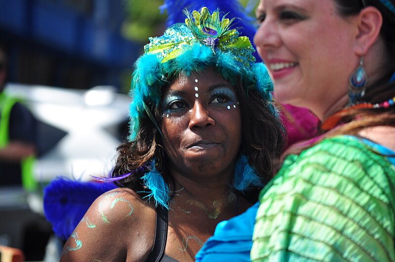 File:Before 2013 Solstice Parade 052 (9134316625).jpg