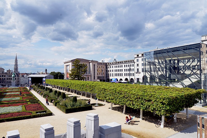 File:Belgique Bruxelles Mont des Arts 01.jpg