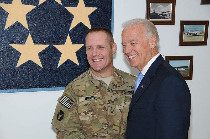 File:Biden joins service members for breakfast DVIDS357173.jpg