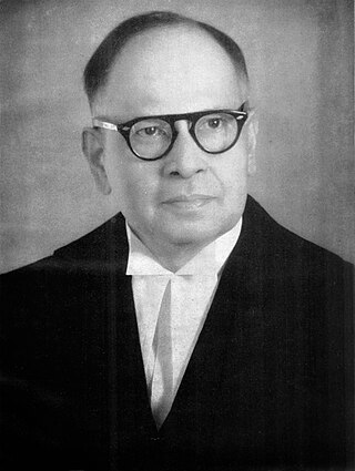 <span class="mw-page-title-main">Bijan Kumar Mukherjea</span> 4th Chief Justice of India