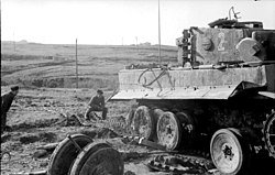 טנק טיגר עם זחל פרוס באיטליה, 1944