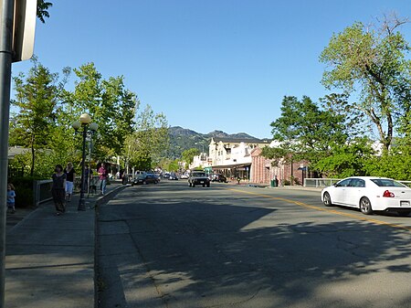 Calistoga near 1277 Lincoln Avenue looking north.JPG