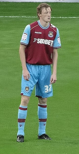 <span class="mw-page-title-main">Callum McNaughton</span> English footballer