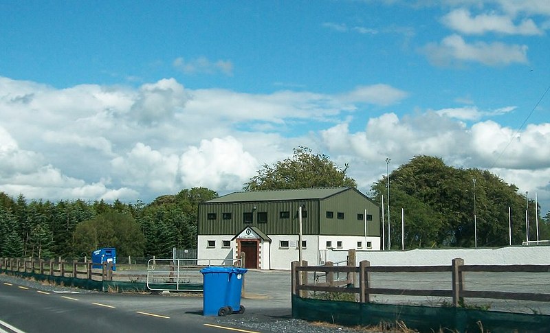 File:Castleblayney GAA Clubhouse - geograph.org.uk - 2650706.jpg