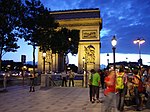 Champs-élysées and arc de triomphe.jpg