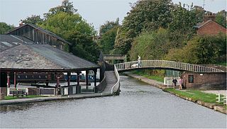 Chester Canal English canal linking the south Cheshire town of Nantwich with the River Dee at Chester