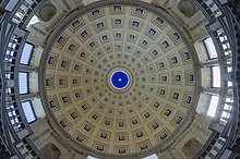 Overhead view of the dome and lantern at the end of the series of restoration work carried out during the twentieth century Chiesa di San Bernardino - Cappella Pellegrini 03.jpg