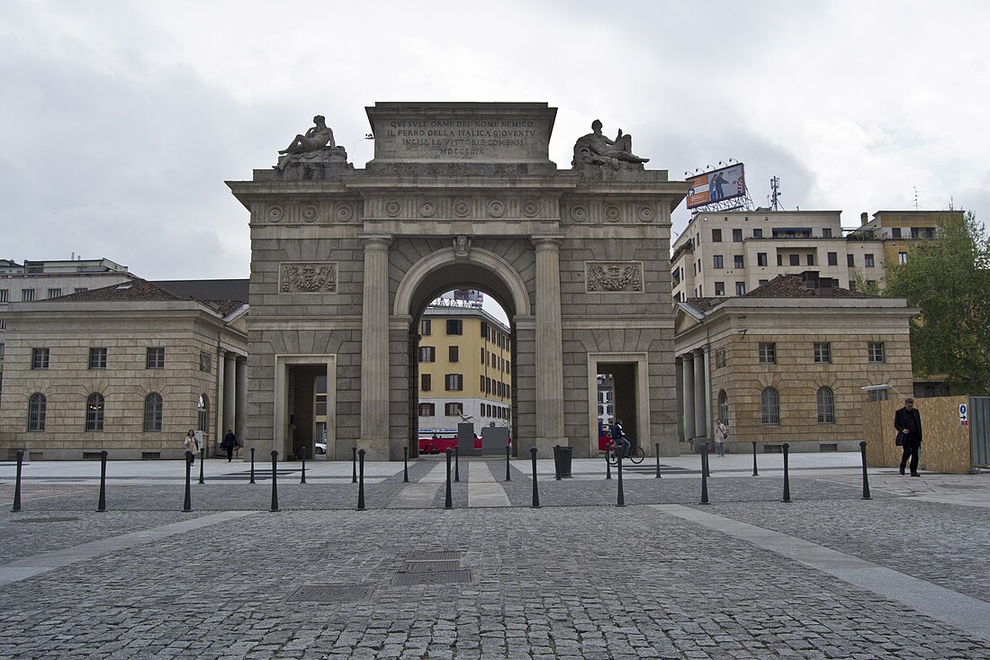 Porta Garibaldi (muralla)