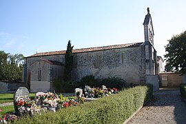 Courcelles Eglise1.jpg