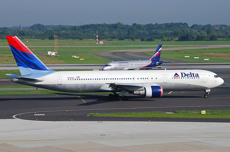 File:Delta Air Lines Boeing 767-300, N154DL@DUS,04.08.2009-549bs - Flickr - Aero Icarus.jpg