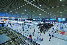 Departure lobby of Tokyo-Narita Airport Terminal 2.JPG